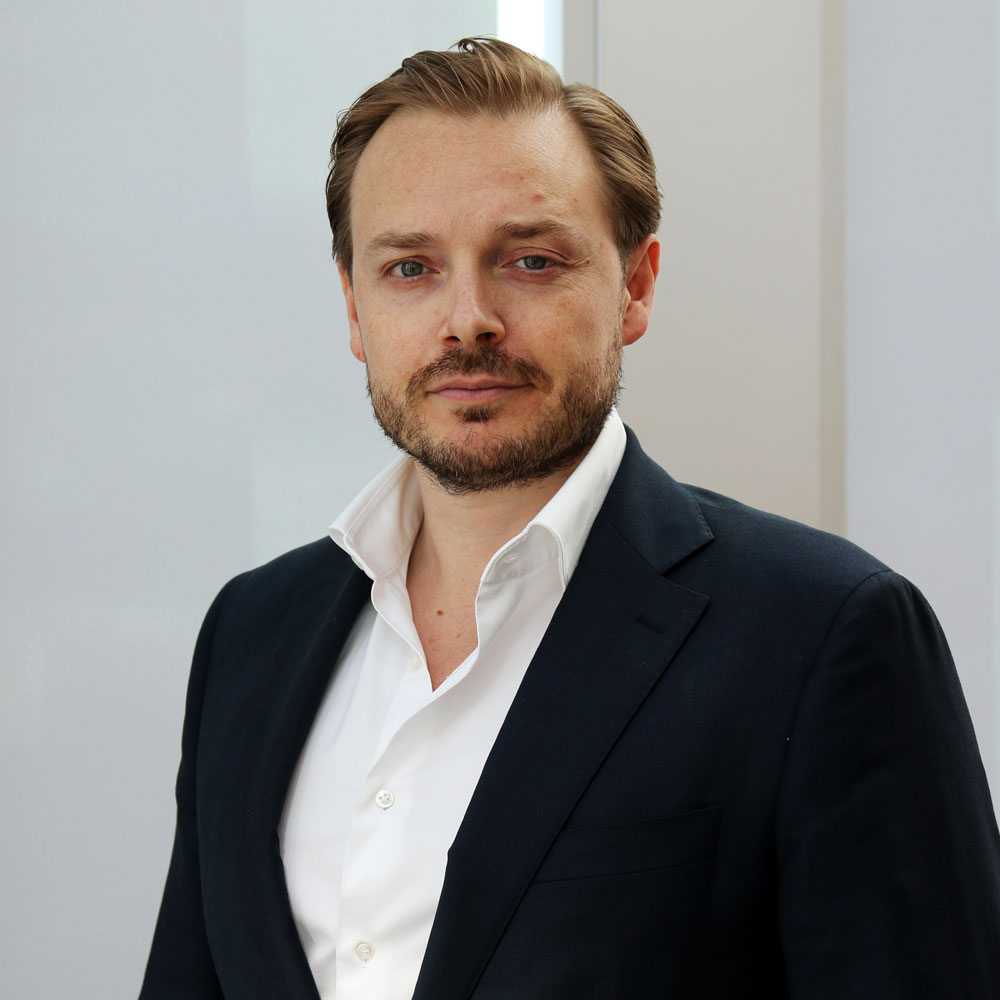 Portrait photo of Alexander Opstad